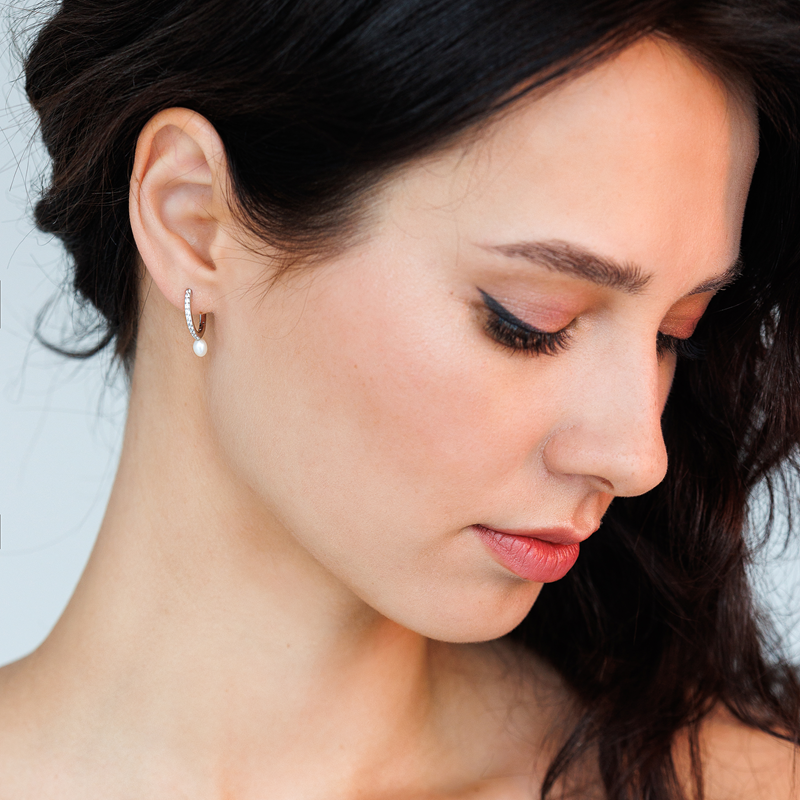 Sidabriniai auskarai su perlais ir cirkoniais