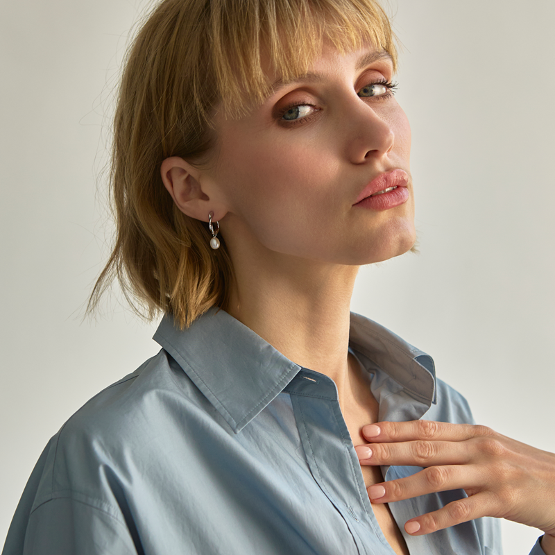 Sidabriniai auskarai su perlais