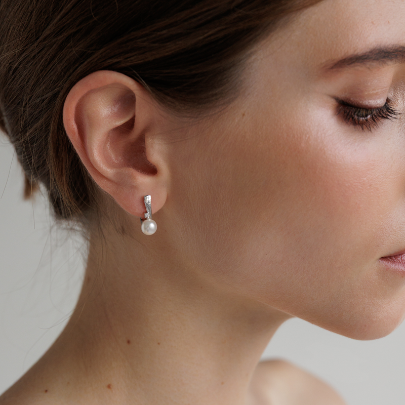 Sidabriniai auskarai su perlais ir cirkoniais