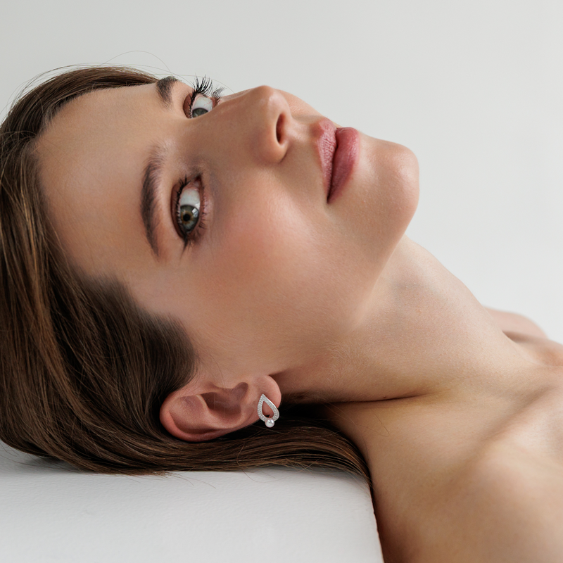 Sidabriniai auskarai su perlais ir cirkoniais