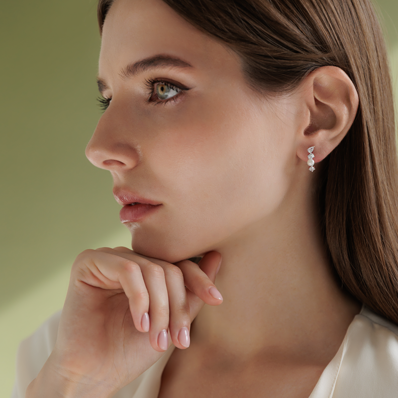 Sidabriniai auskarai su perlais ir cirkoniais