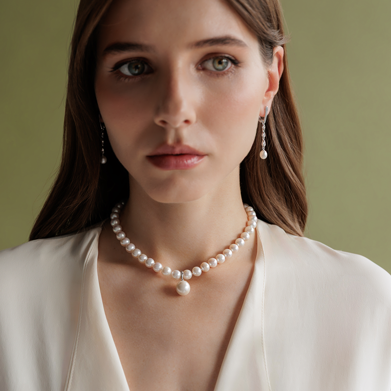 Sidabriniai auskarai su perlais ir cirkoniais