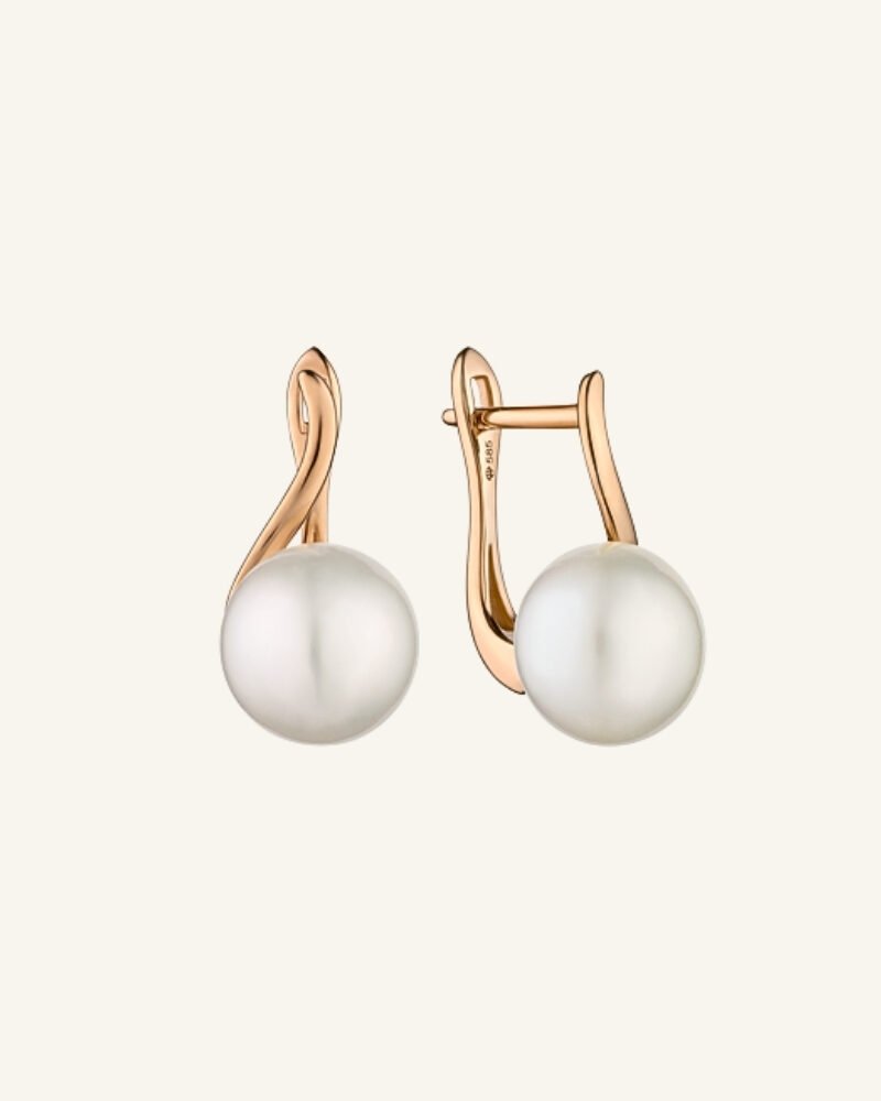 Auksiniai auskarai su perlais