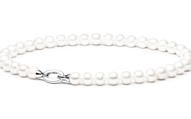 Perlų vėrinys su sidabru