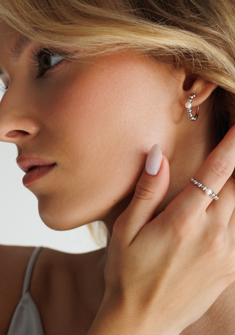 Sidabrinis žiedas su perlu