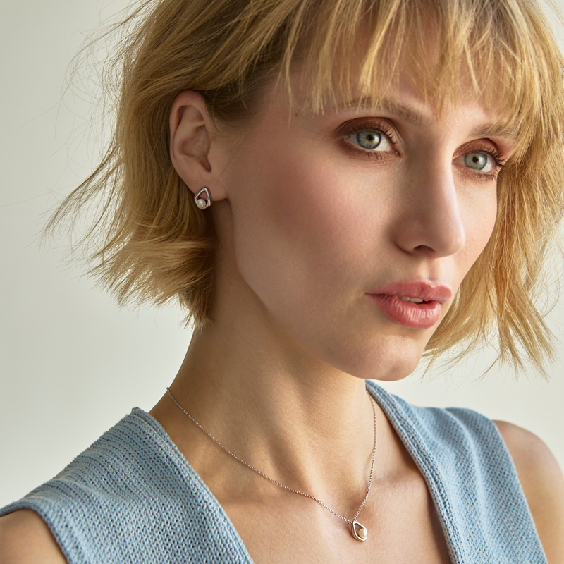 Sidabrinė grandinėlė su perlu