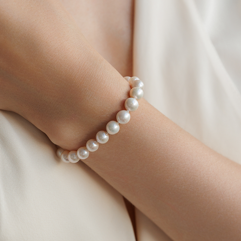 Perlų apyrankė su paauksuotu sidabru