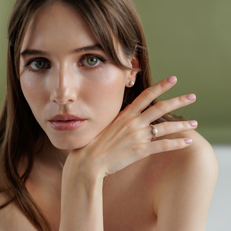 Sidabrinis žiedas su perlu