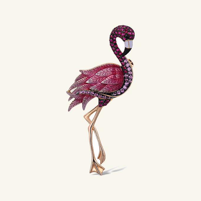 Sidabrinė segė flamingas su emaliu ir sintetiniais akmenimis – bendras vaizdas