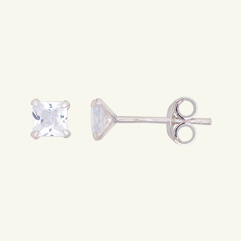 Sidabriniai auskarai vinukai su baltais cirkoniais, 4 mm